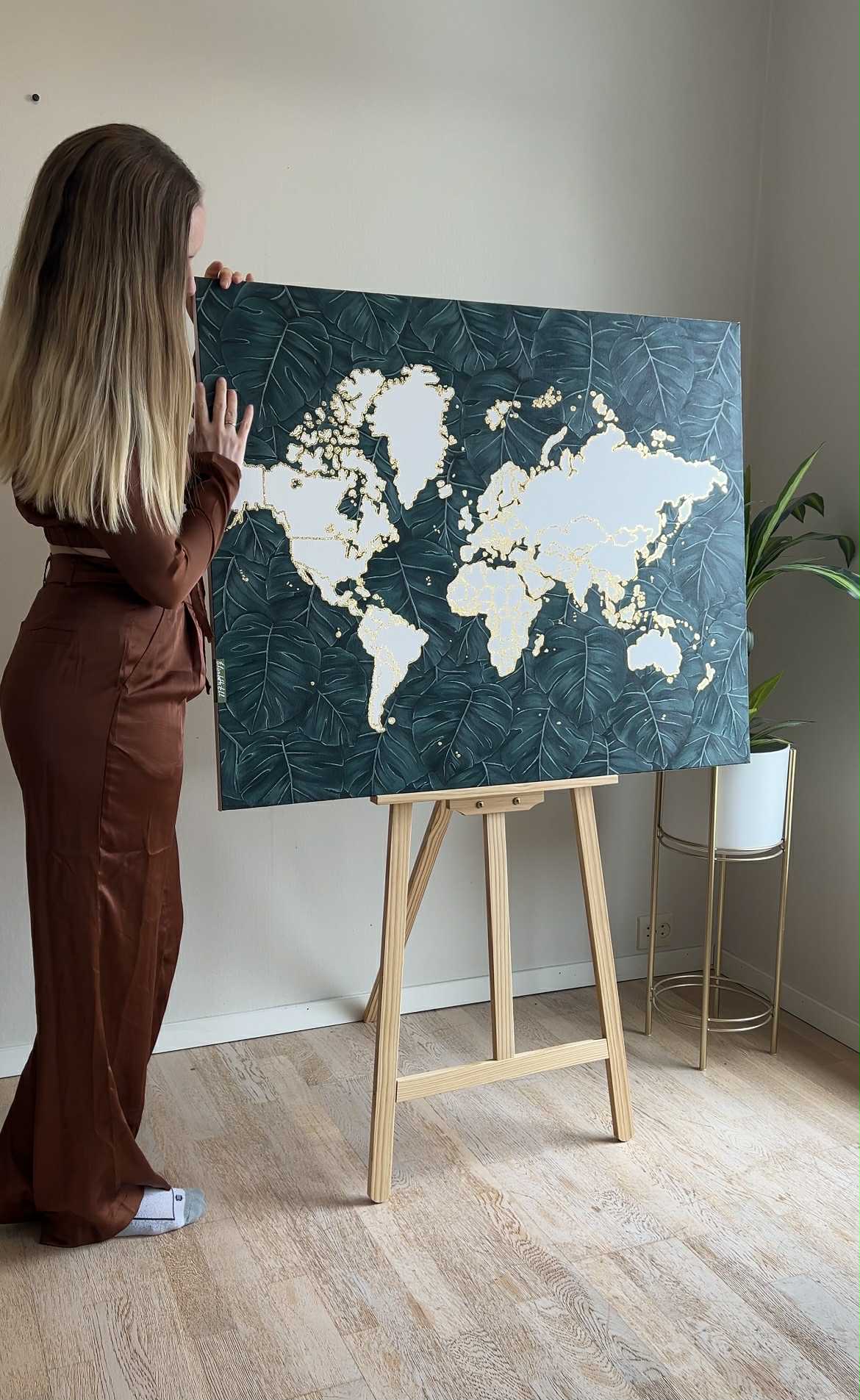 Monstera world map
